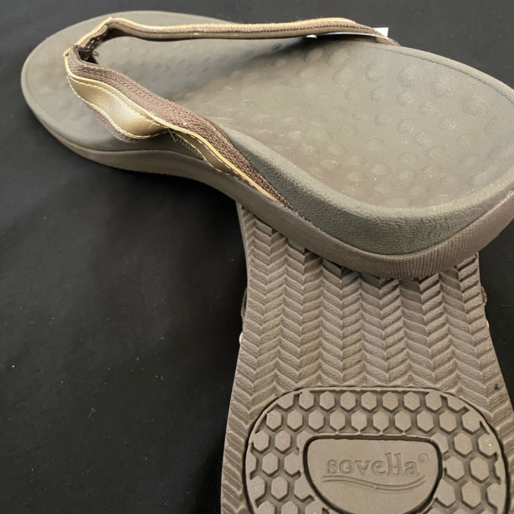 Sovella Brown Flip Flops